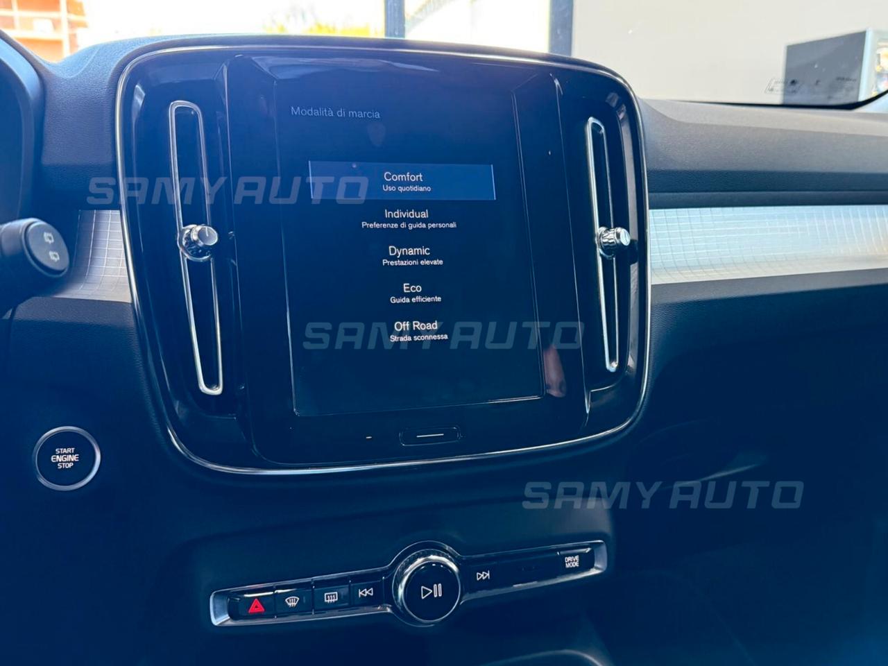 Volvo XC40 D3 AWD Momentum