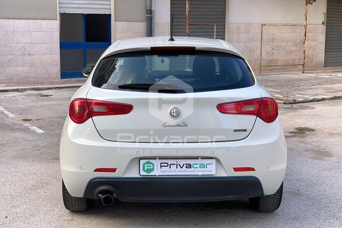 ALFA ROMEO Giulietta 1.6 JTDm-2 105 CV Distinctive