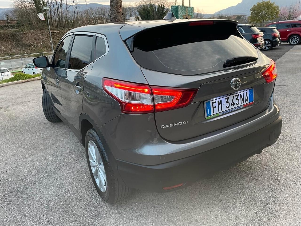 Nissan Qashqai 1.5 dCi Visia