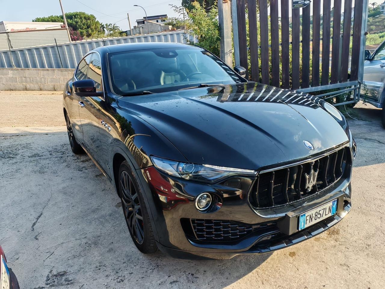 Maserati Levante V6 AWD Granlusso