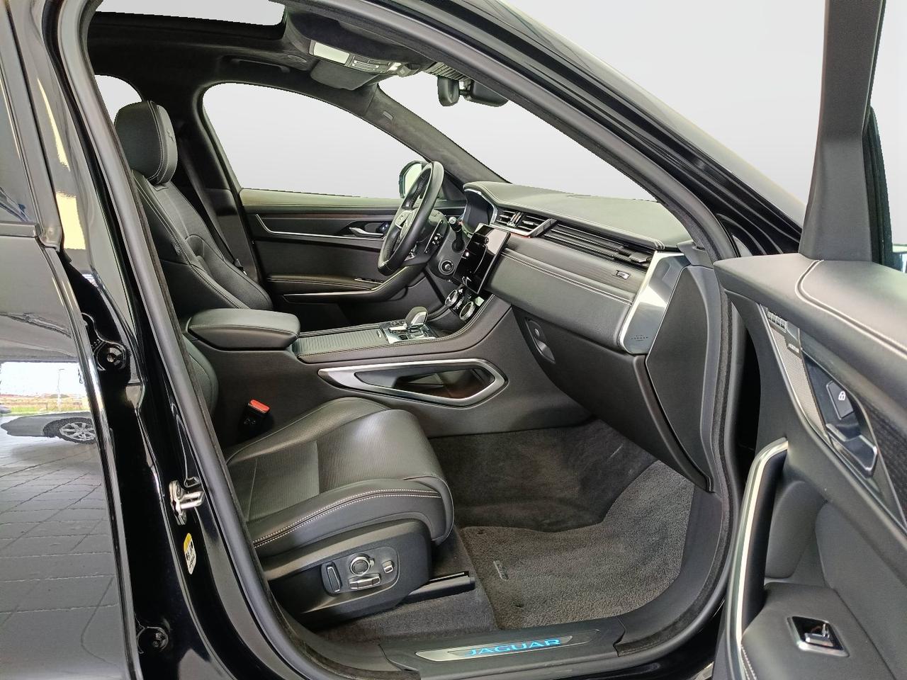 JAGUAR F-Pace 2021 - F-Pace 2.0d i4 mhev R-Dynamic HSE awd 204cv au