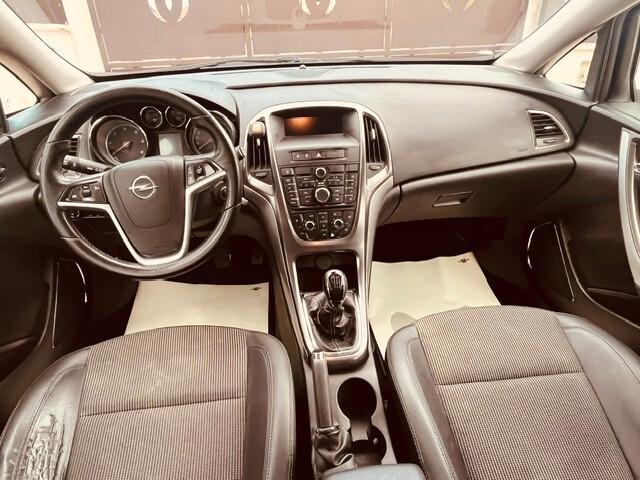 Opel Astra SW SPORTS TOURER 1.7 CDTI COSMO 110 CV 6M