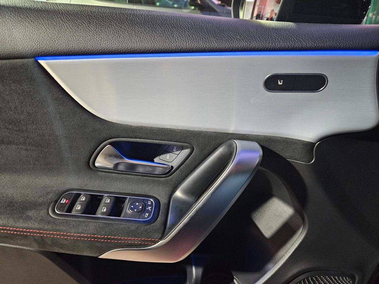 Mercedes-benz A 180 d Automatic AMG Line Premium Plus