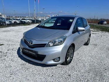 TOYOTA Yaris III 2011 - Yaris 5p 1.0 Lounge c/CL
