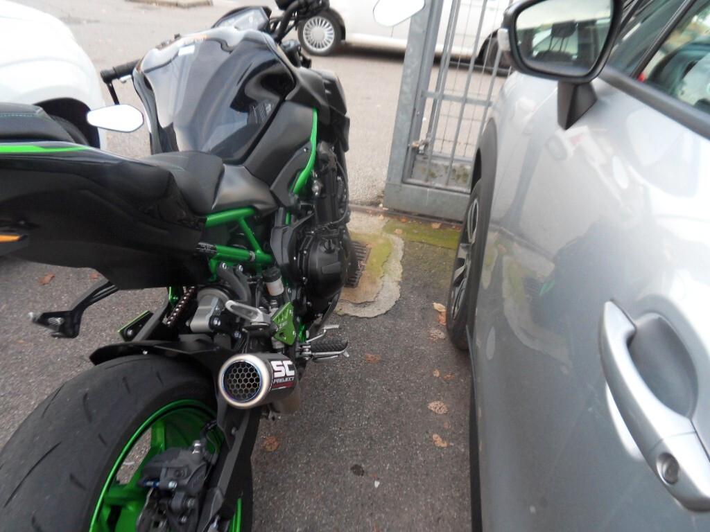 Kawasaki Z 900 ZR F