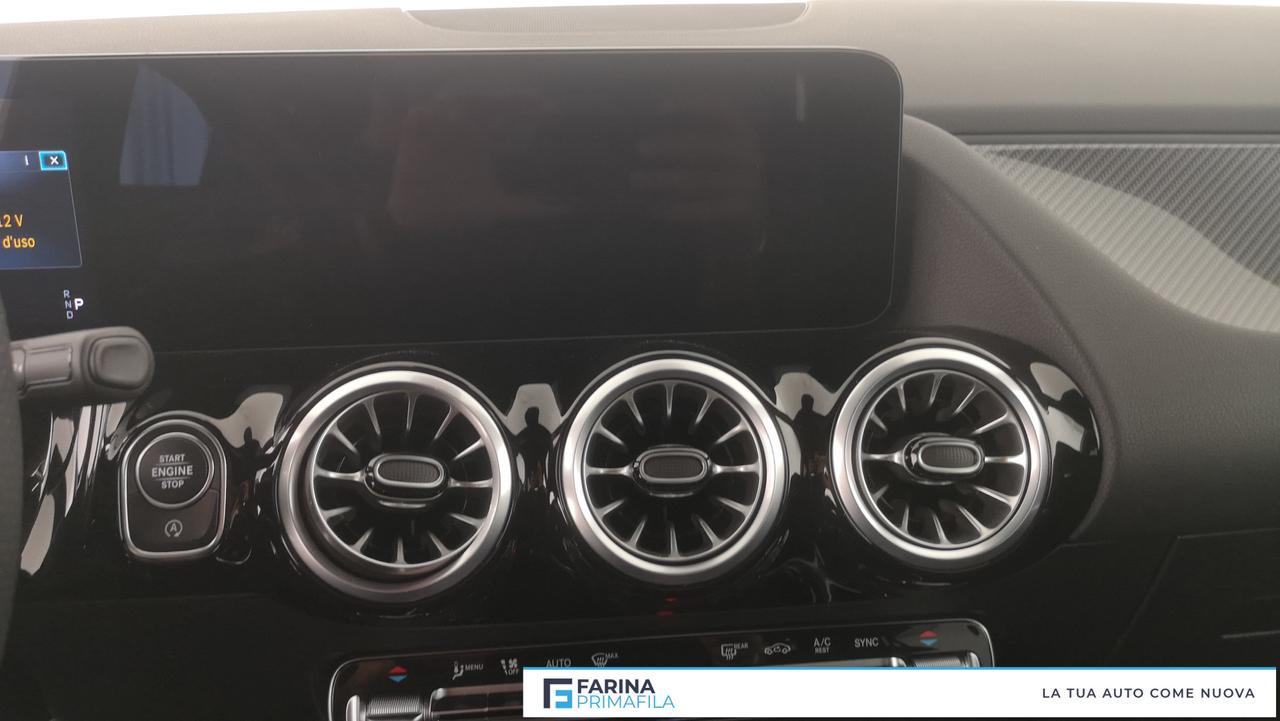 Mercedes-Benz GLA-H247 - GLA 200 d Premium auto