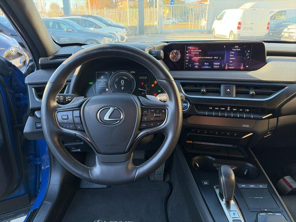 Lexus UX 300 e Luxury 2WD