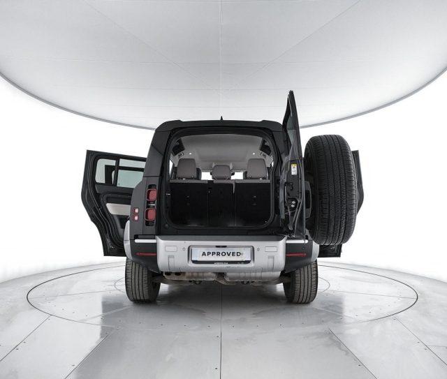 LAND ROVER Defender 110 3.0D I6 200 CV AWD Auto SE - AUTOCARRO N1