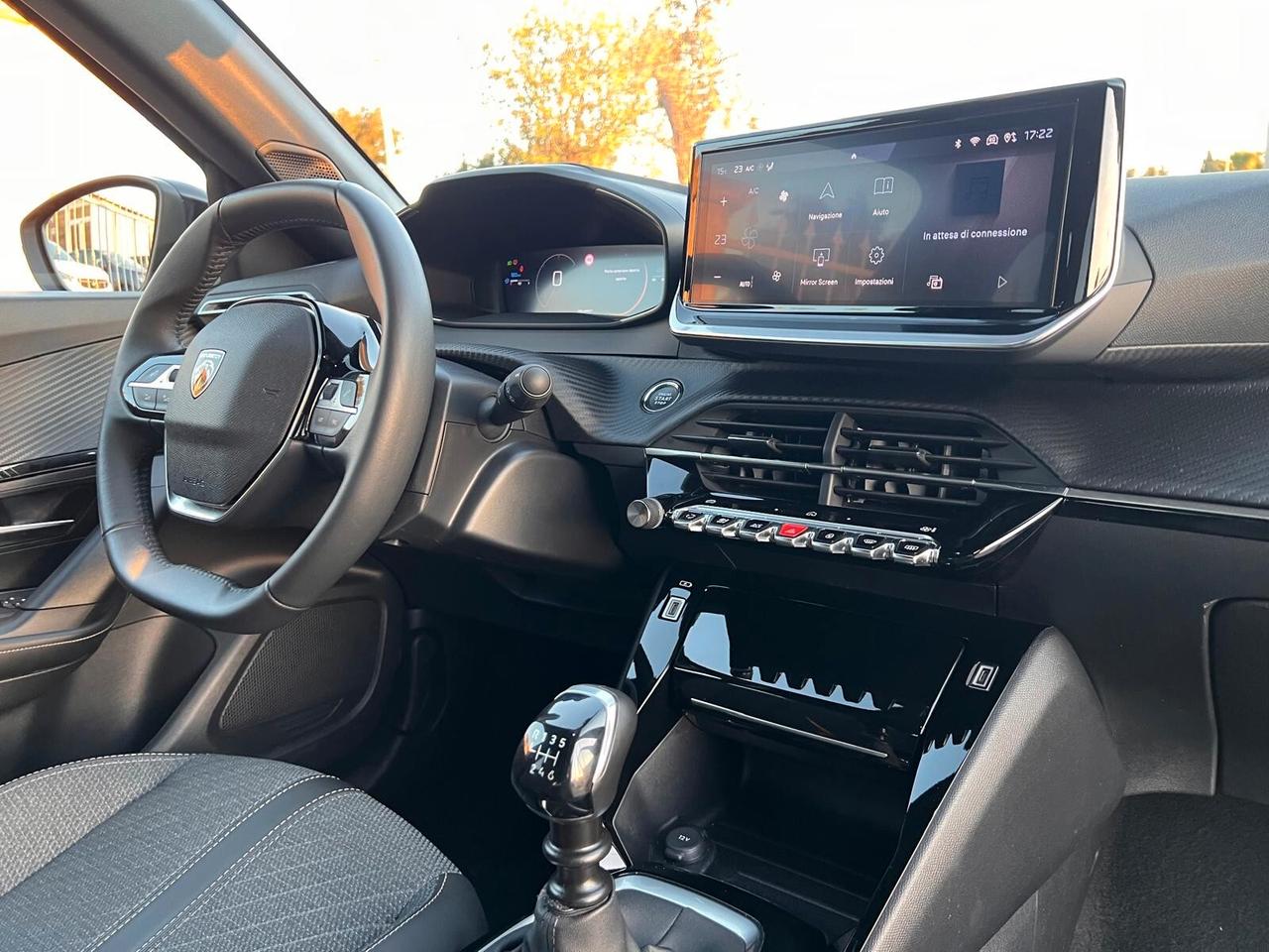 Peugeot 2008 PureTech 100 S&S Allure