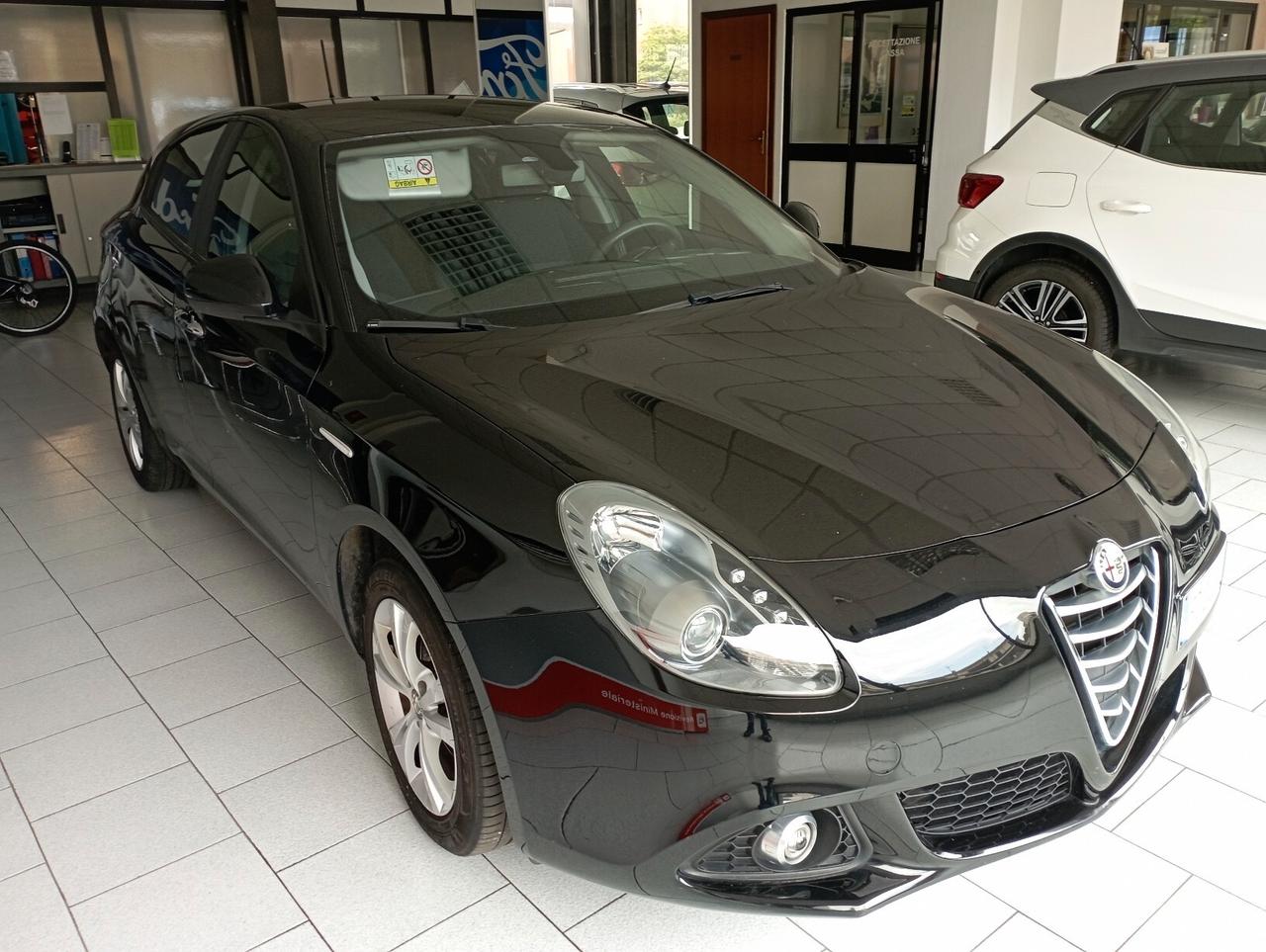Alfa Romeo Giulietta 1.6 JTDm-2 120 CV Distinctive