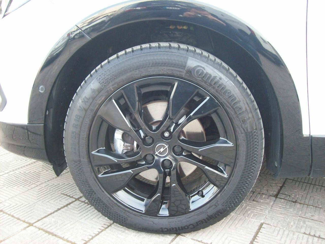 Opel Grandland 1.5 diesel Ecotec 130CV AT8 GS Line