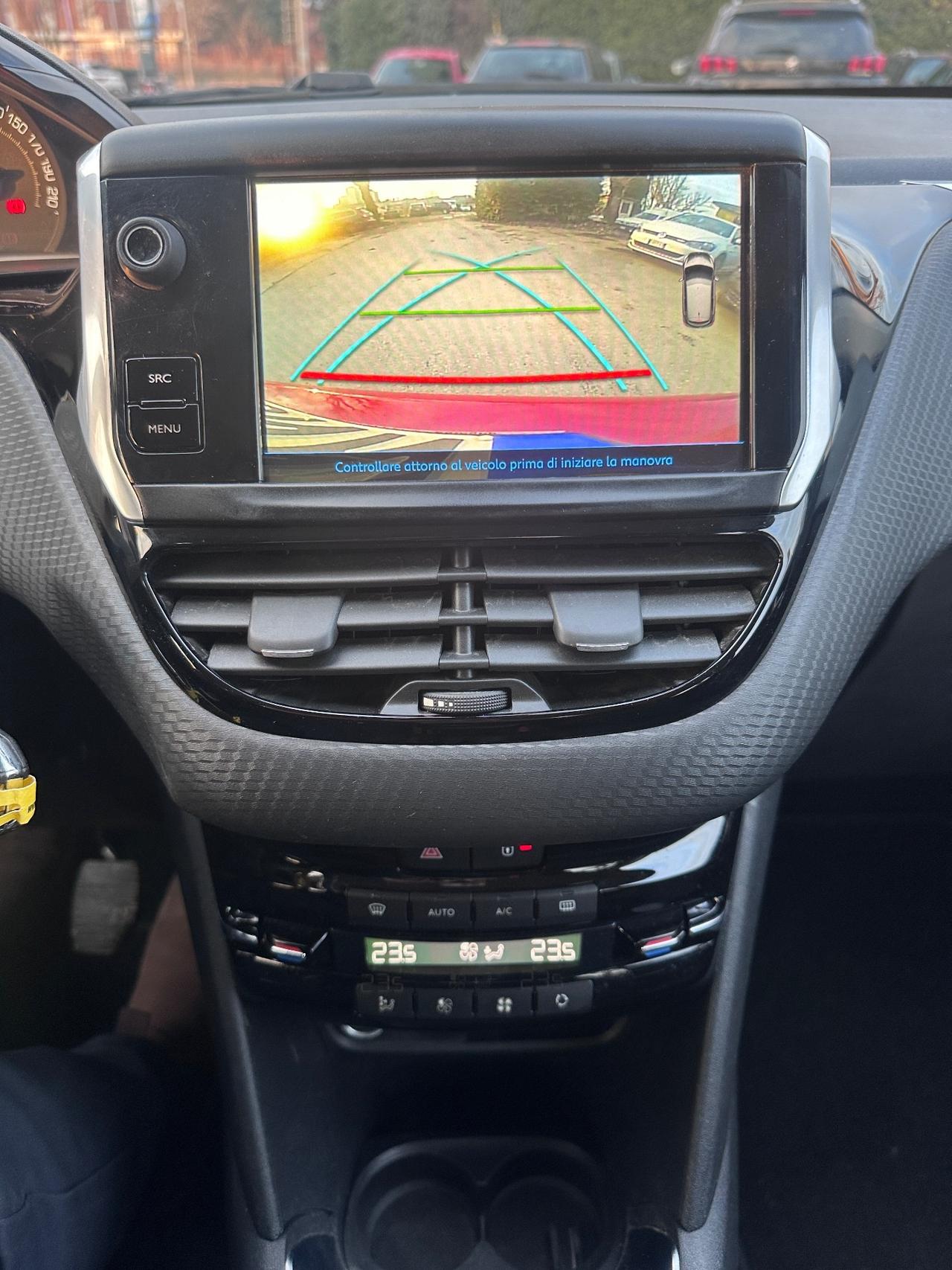 Peugeot 208 PureTech 82 5 porte Allure solo 150mila km