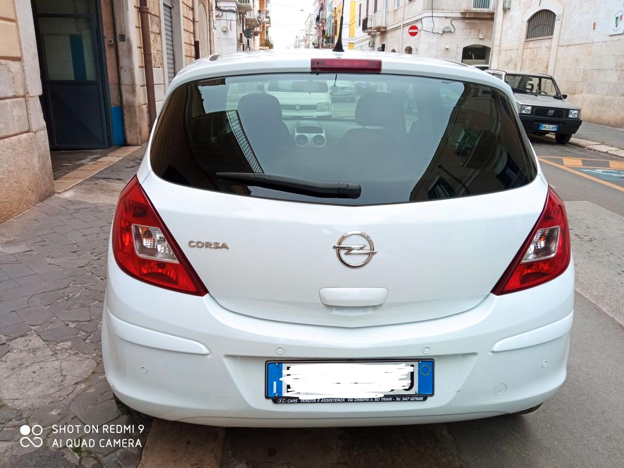 Opel Corsa 1.2 5 porte Cosmo