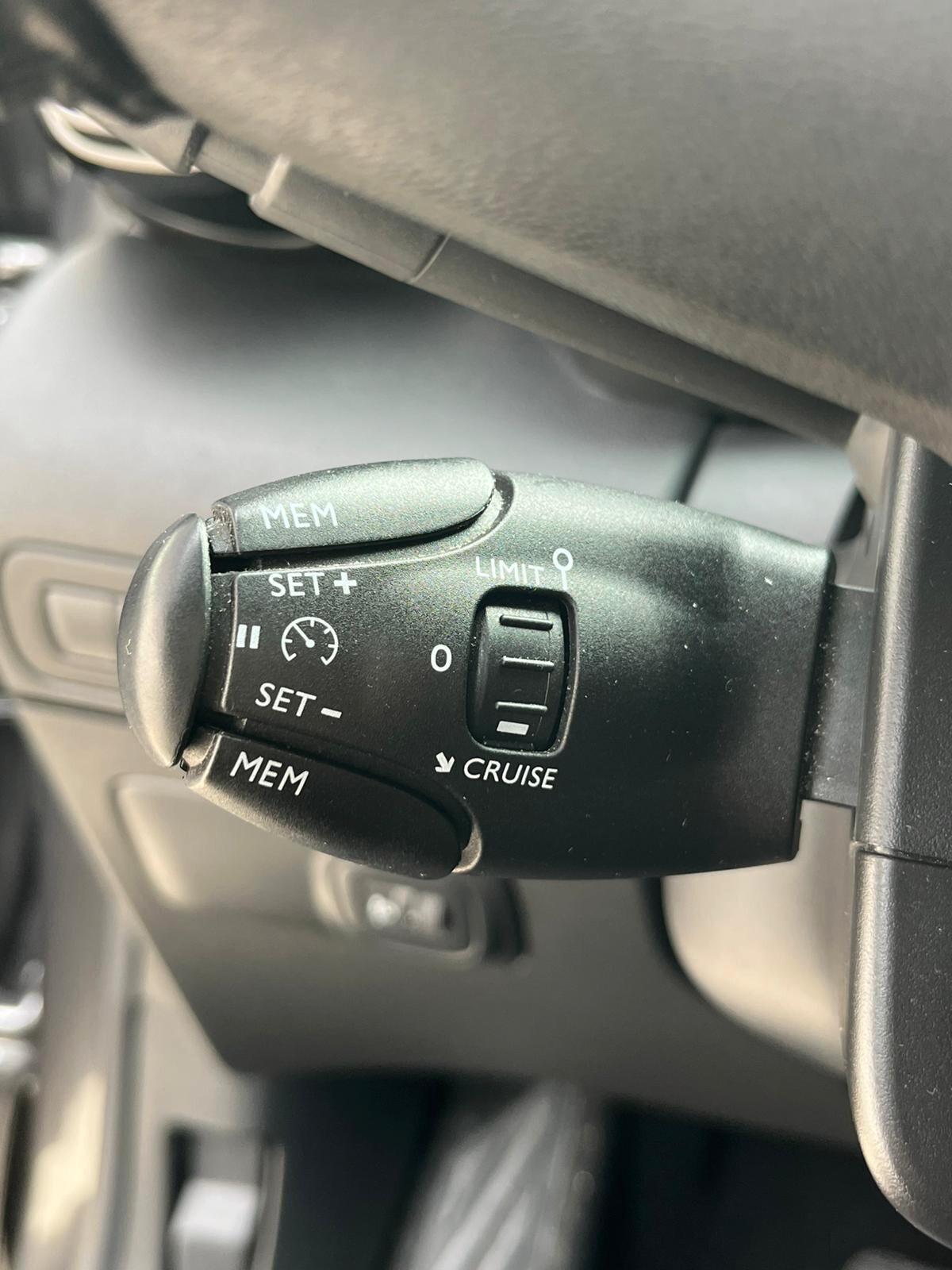 Citroen C3 Aircross BlueHDi 120 S&S EAT6 Shine Pack