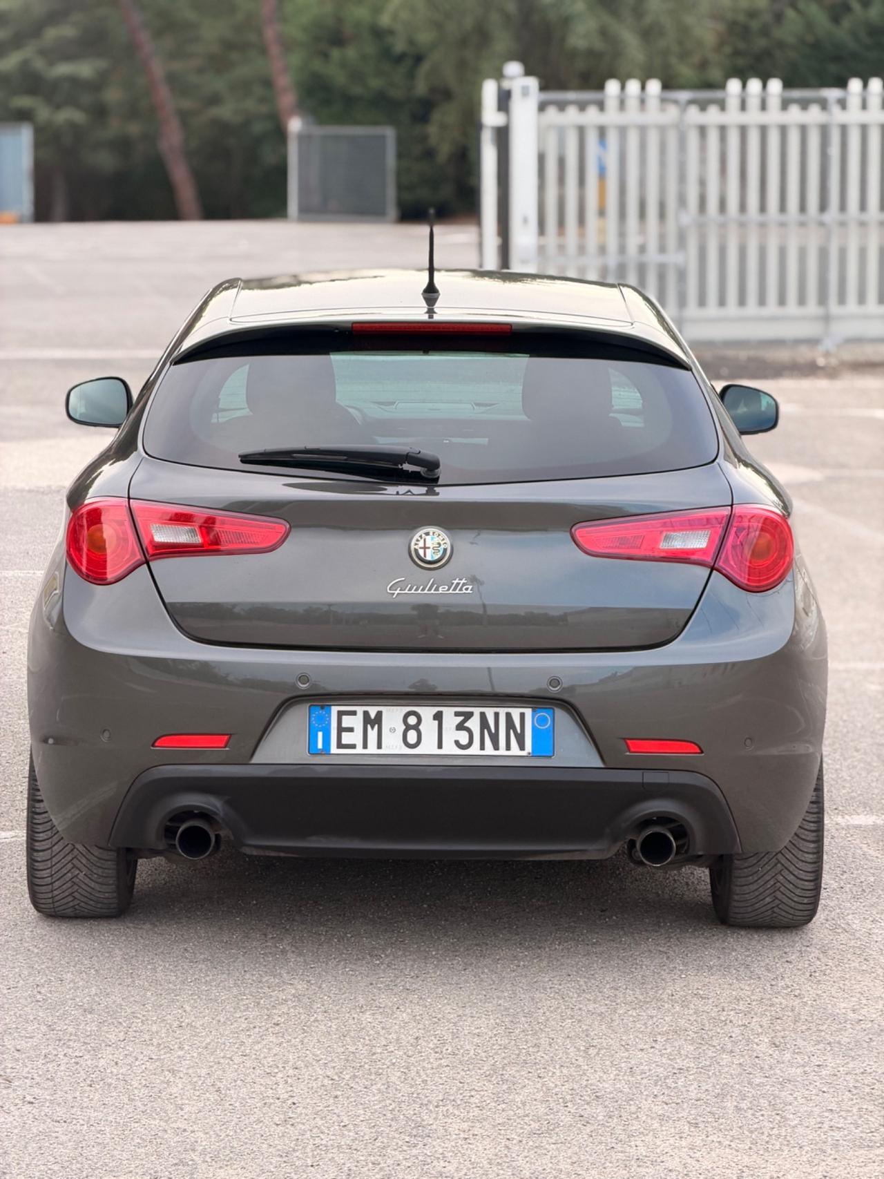 Alfa Romeo Giulietta 2.0 JTDm-2 140 CV Distinctive