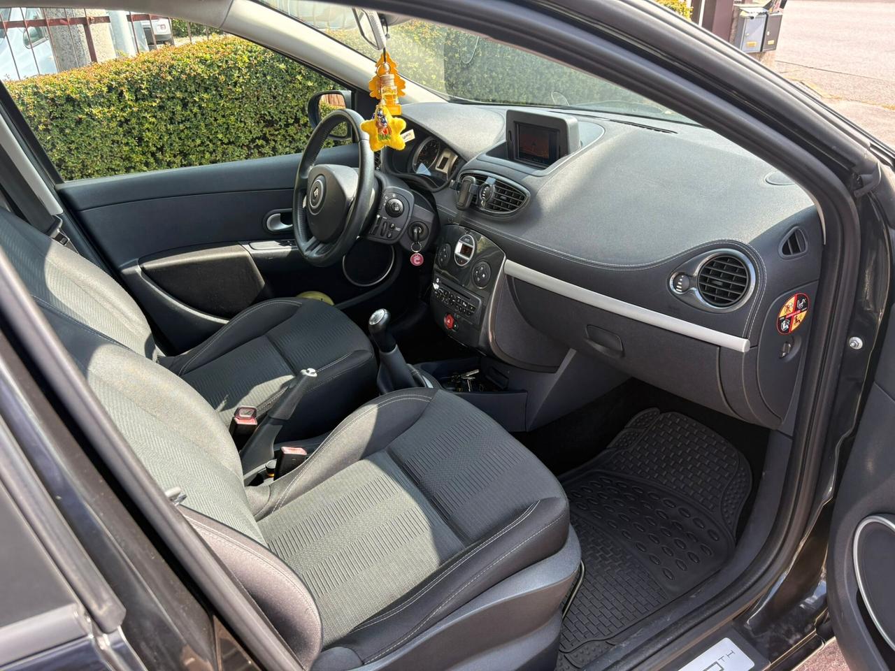 Renault Clio 1.2 16V 5 porte Luxe