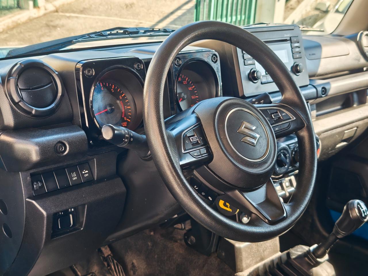 Suzuki Jimny 1.5 5MT PRO (N1)