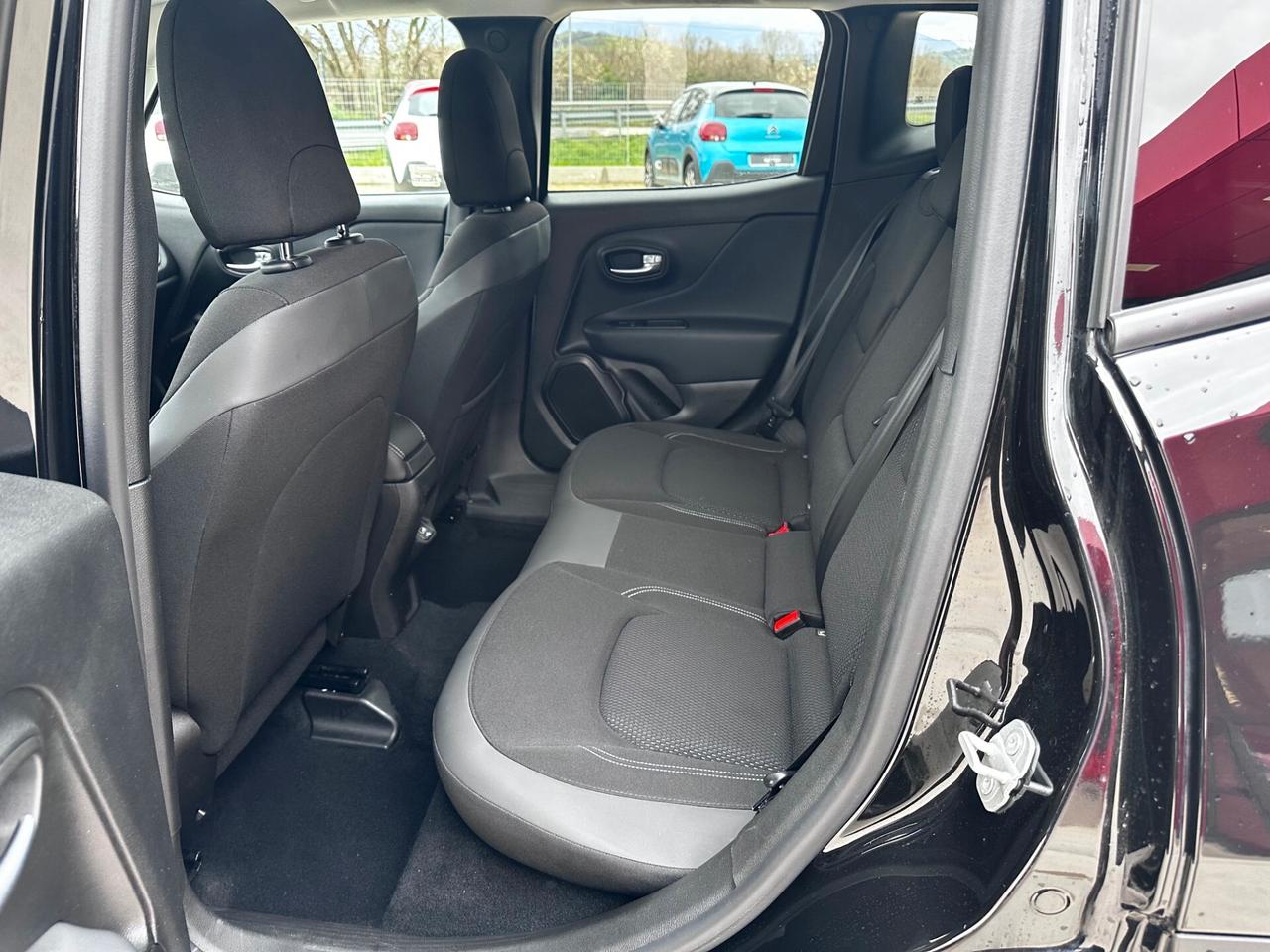 Jeep Renegade 1.6 Mjt 130 CV S