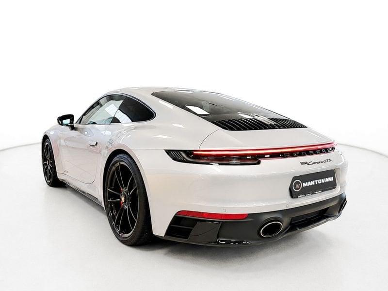 Porsche 911 Carrera GTS