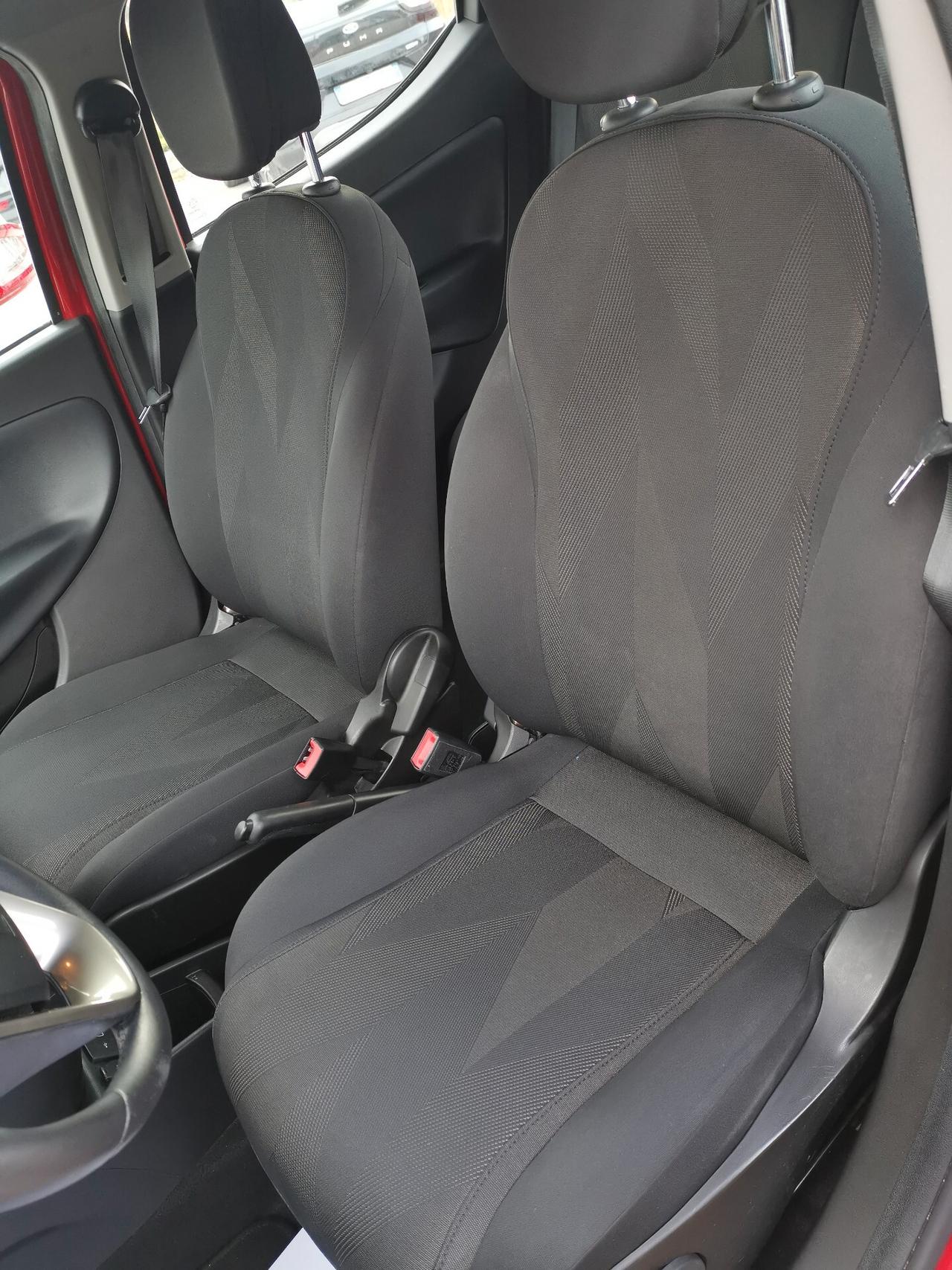 Lancia Ypsilon 0.9 TwinAir 85 CV 5 porte Metano Ecochic Gold