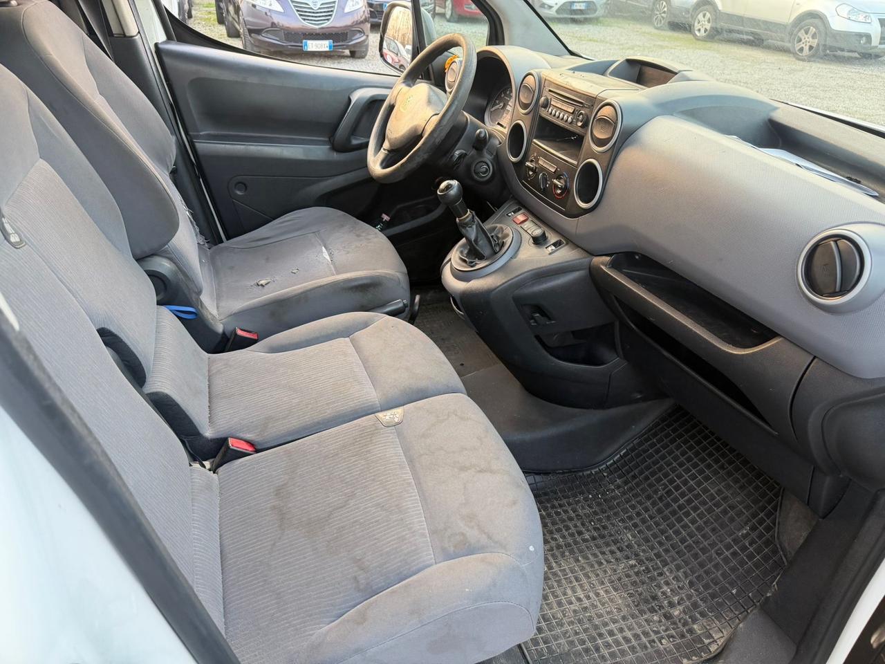 Peugeot Partner Tepee BlueHDi 100 Outdoor