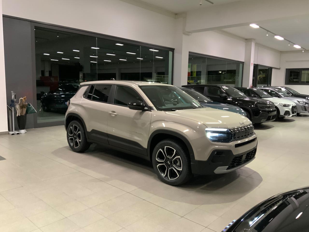 Jeep Avenger 1.2 Turbo 100 CV MHEV Summit