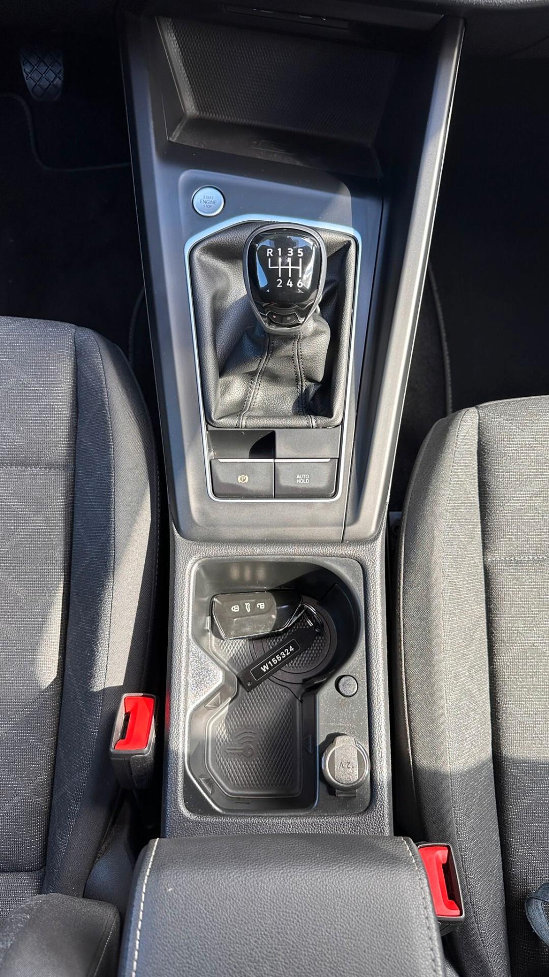 Volkswagen Golf 2.0 TDI 115 CV SCR Life 2023 NEOPATENT leggi testo PERFETTA