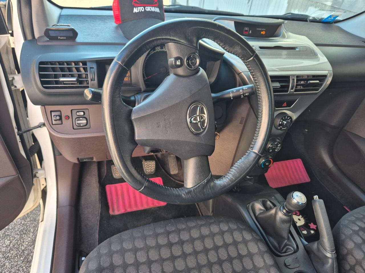 Toyota iQ 1.0 Sol benzina