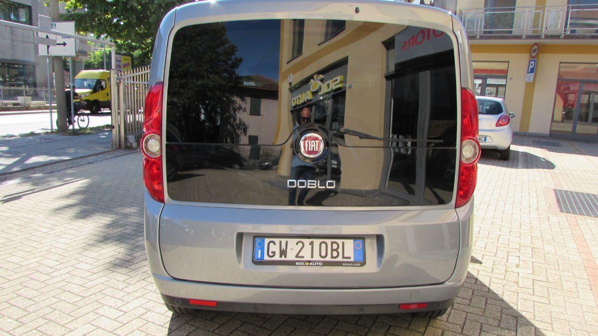 FIAT - Doblò 1.6 mjt 16v Emotion 7 POSTI !!