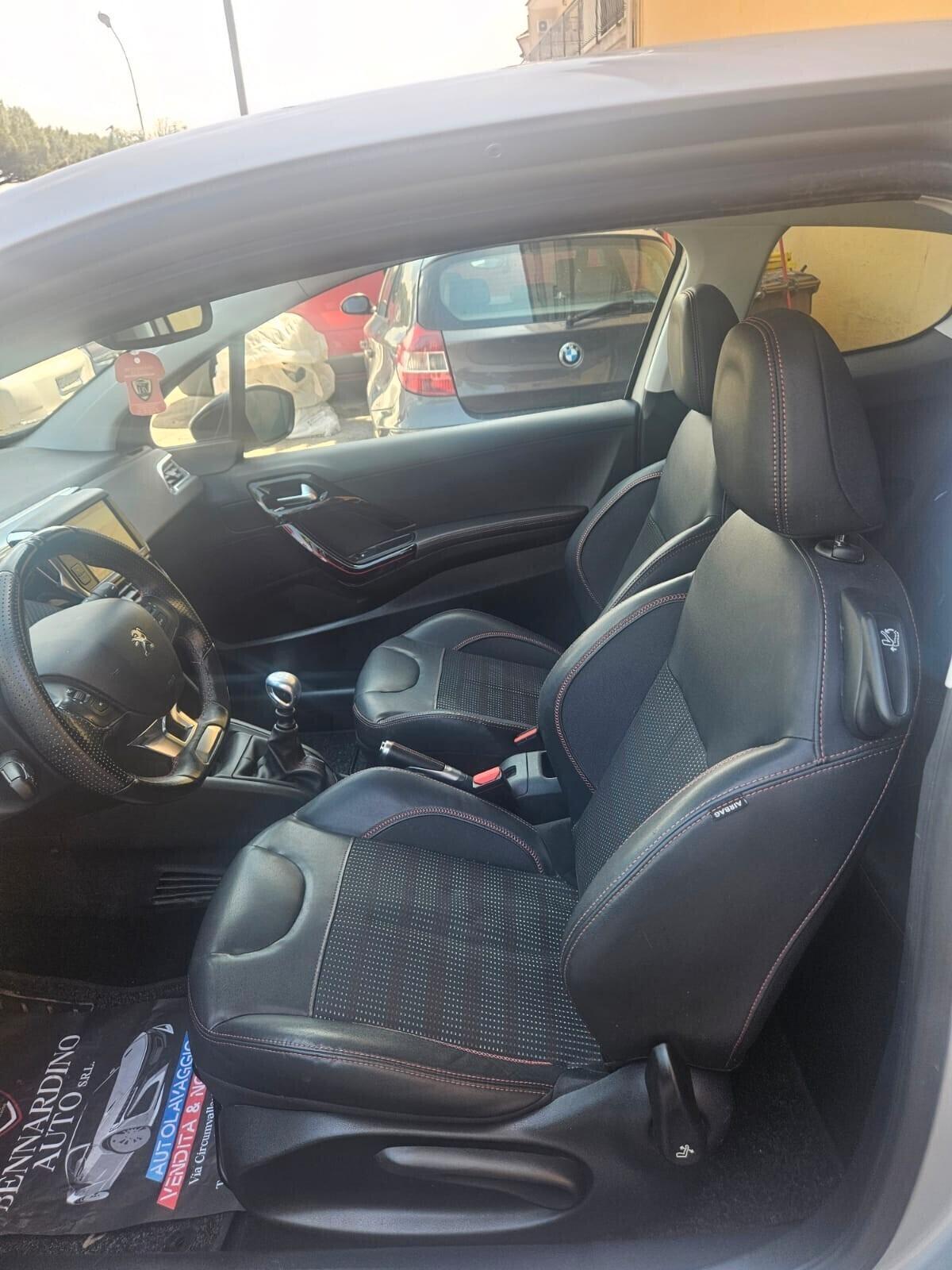 Peugeot 208 BlueHDi 120 GT Line 2016