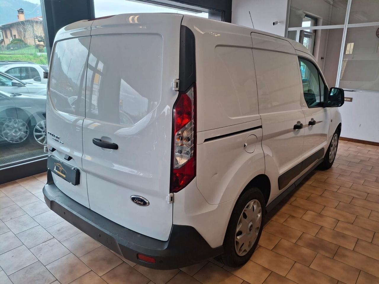 Ford Transit Connect 1.6 TDCI 95 CV IVA 22%