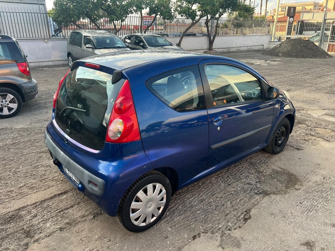 Peugeot 107 1.0 68CV 3p. Sweet Years