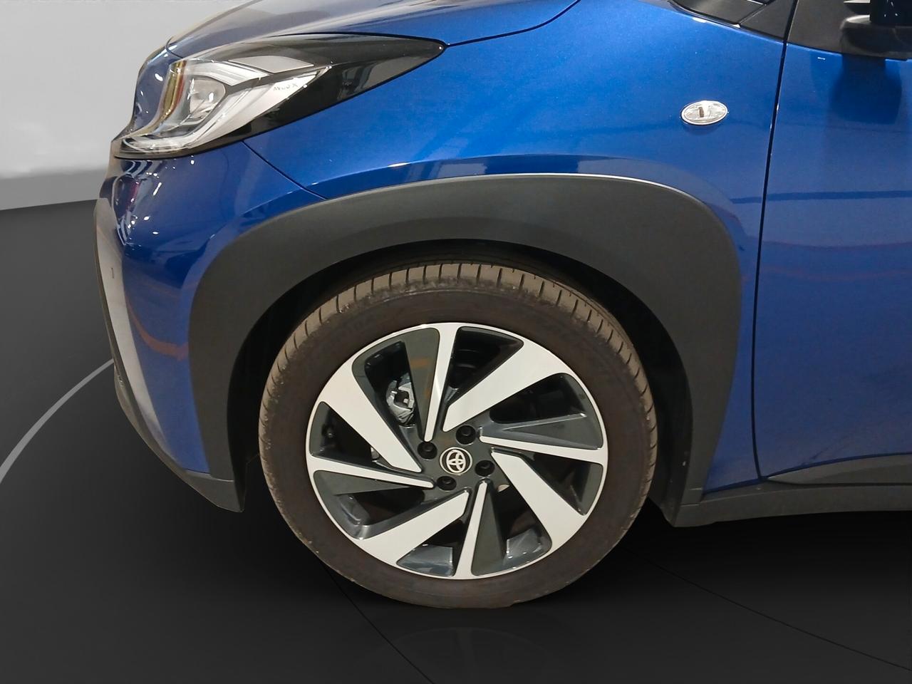 Toyota Aygo X 1.0 VVT-i 72 CV 5 porte Lounge S-CVT JBL