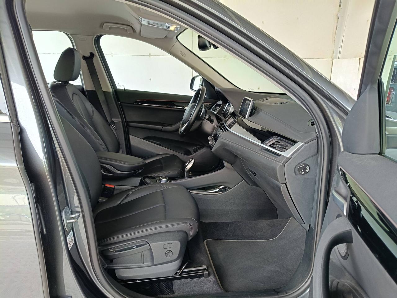 BMW X1 F48 2019 - X1 sdrive18d xLine Plus auto