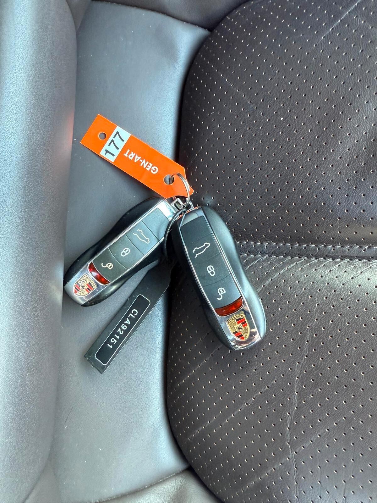 Porsche Cayenne 3.0 S Hybrid Full Tetto Navi Tv Tagliandi Porsche