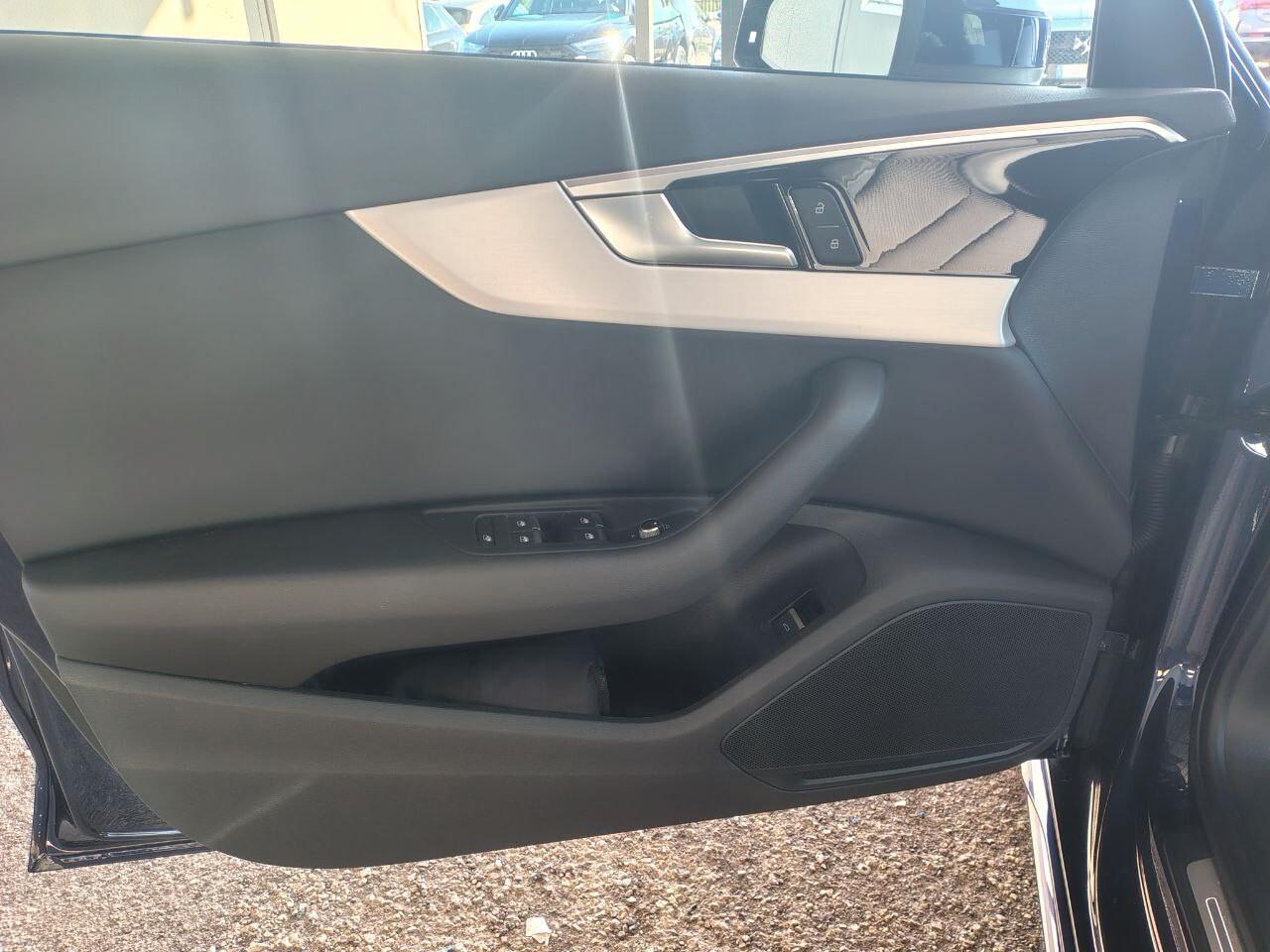 Audi A4 Avant 40 TDI quattro S tronic line edition