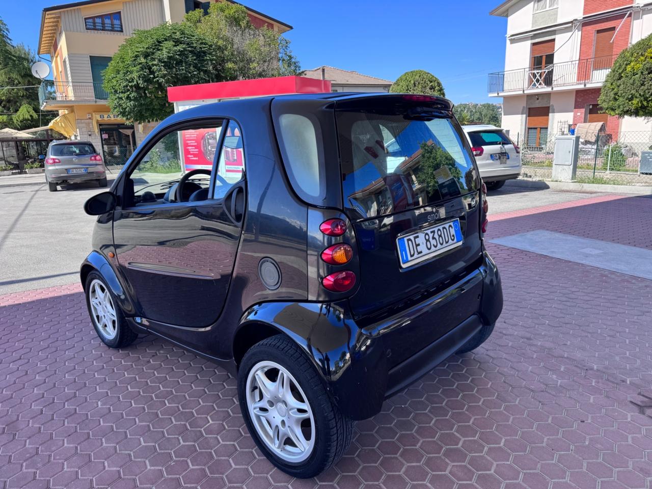 Smart ForTwo 700 coupé pure (37 kW)