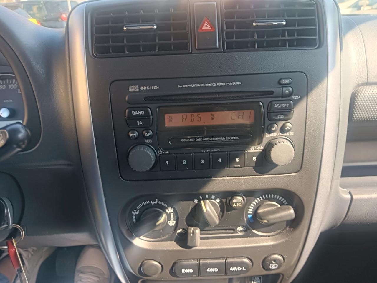 Suzuki Jimny 1.3 4WD EVOLUTION