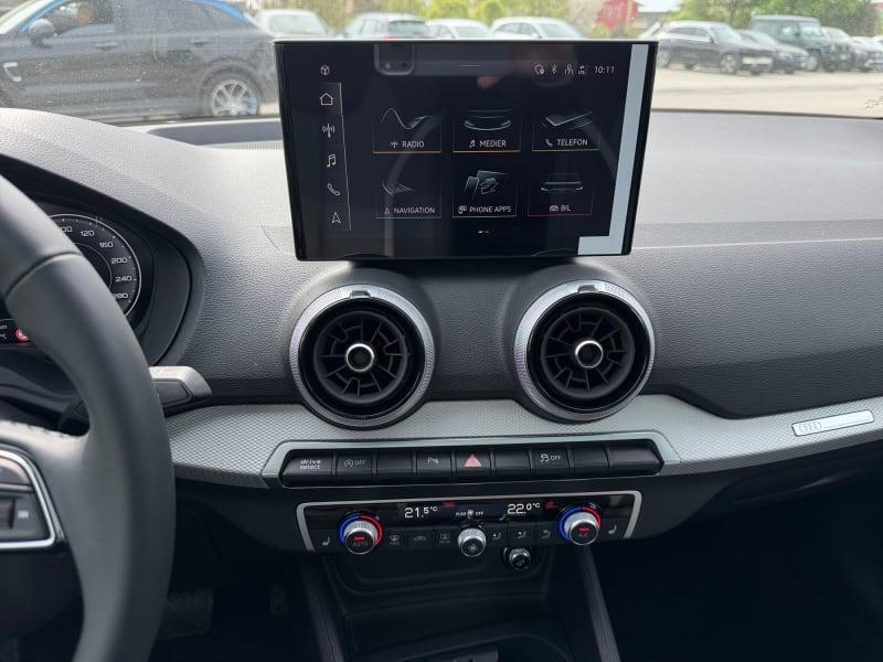 AUDI Q2 35 TFSI S TRONIC S LINE EDITIO
