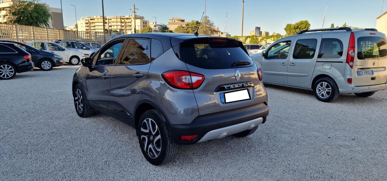 Renault Captur TCe EDC Start&Stop Energy Intens 2016