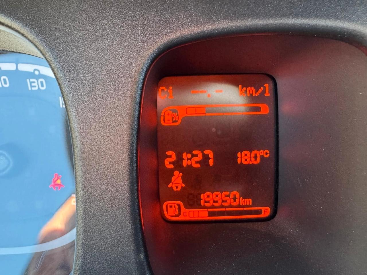 Fiat Panda 1.0 FireFly S&S Hybrid Red