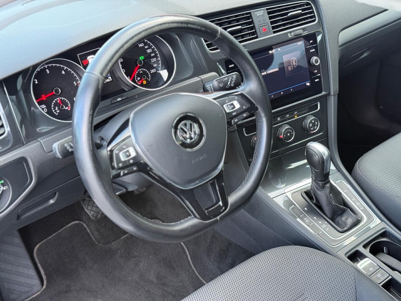 Volkswagen Golf 5p 2.0 tdi Sport 150cv dsg