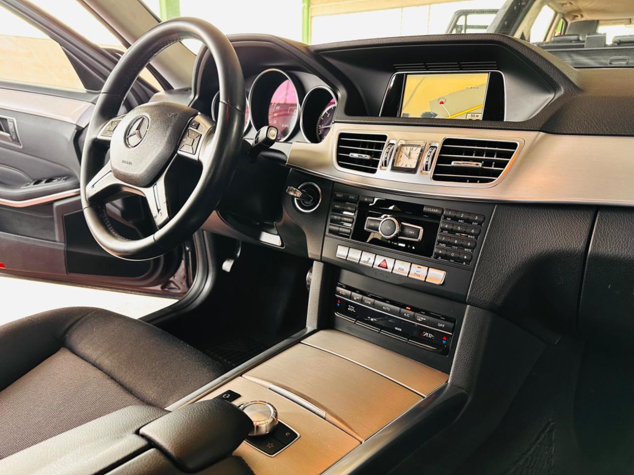 Mercedes-benz E 200 BlueTEC Premium
