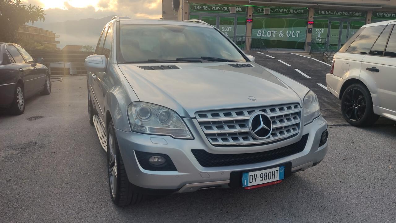 Mercedes-benz ML 320 ML 320 CDI Sport face lifting