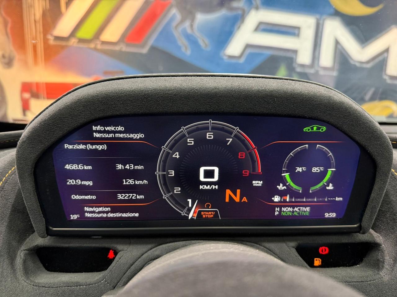 Mclaren 765LT (765)