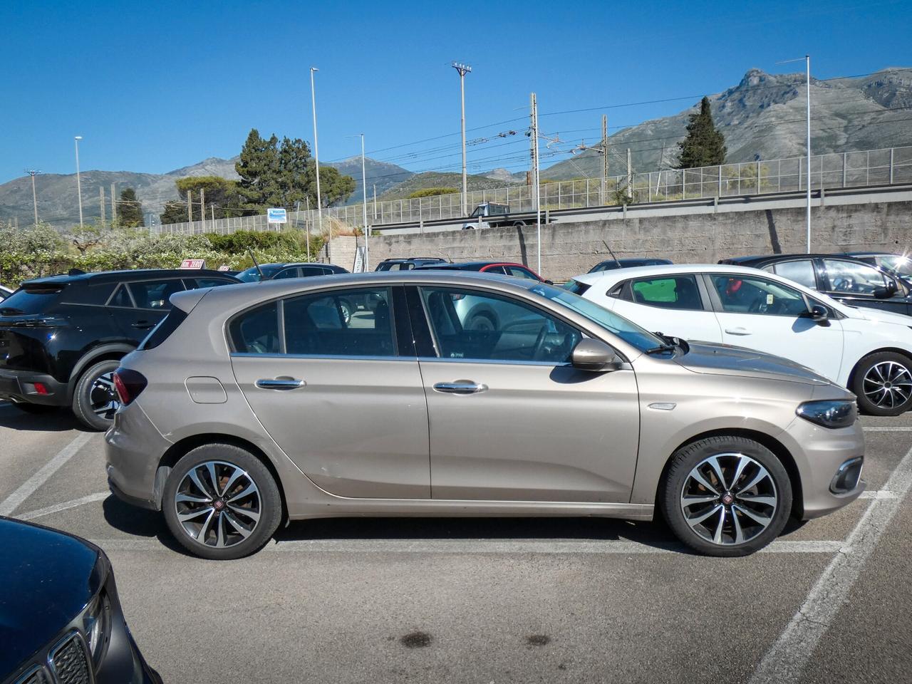 Fiat Tipo 1.6 Mjt S&S 5 porte Lounge