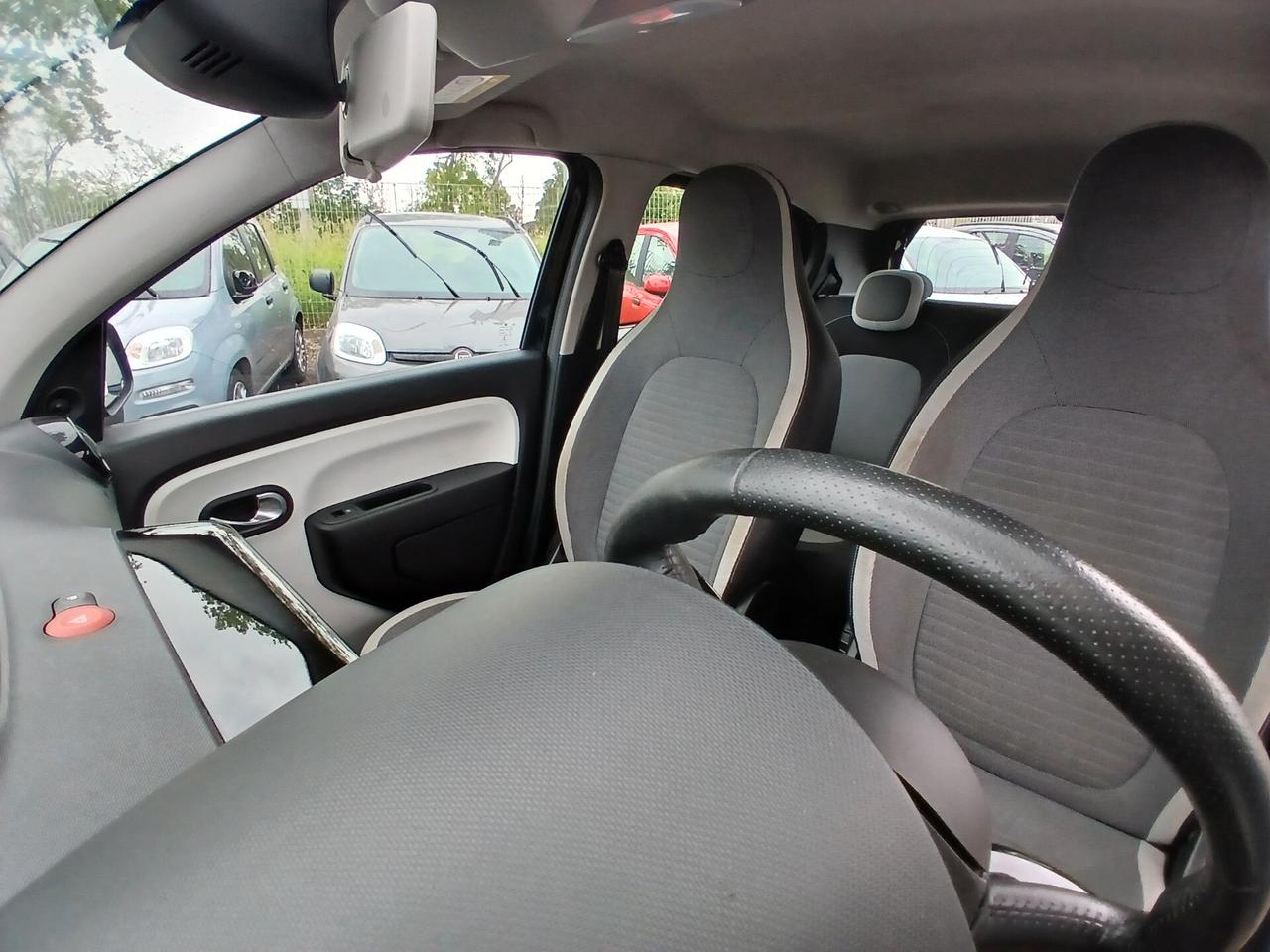 Renault Twingo SCe 65 CV Intens