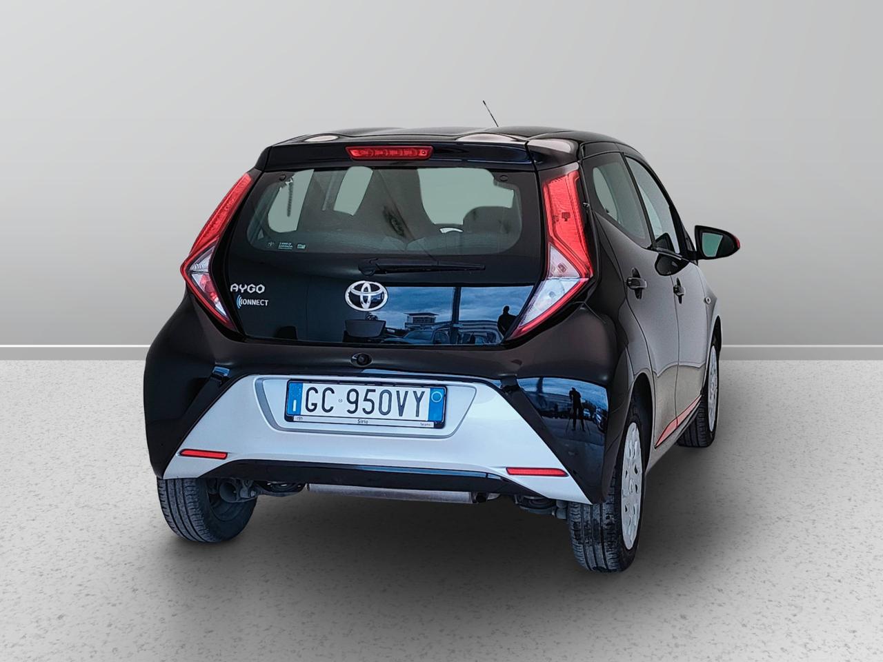 TOYOTA Aygo II 2018 5p - Aygo 5p 1.0 x-play m-mt 72cv