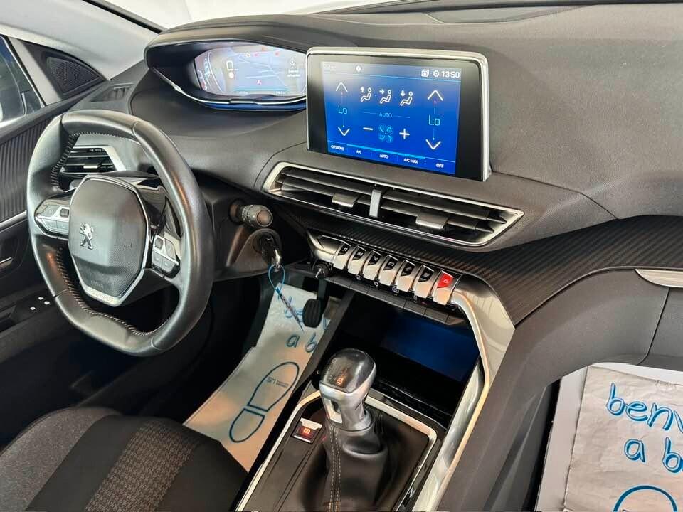 Peugeot 3008 BlueHDi 130 S&S Business