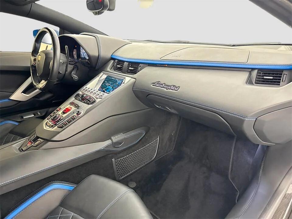 Lamborghini Aventador 6.5 V12 NOLEGGIO LUNGO TERMINE - LEASING FULL INCLUSIVE